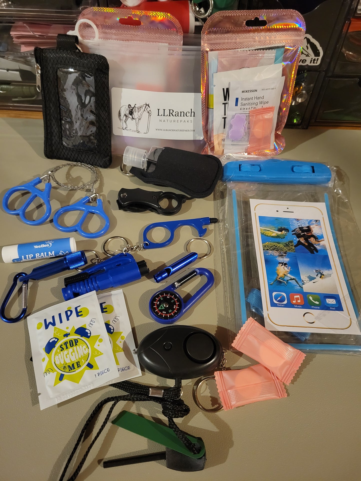 10 Item Outdoor Accessory Mystery Pak